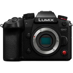 Panasonic Lumix DMC GH7 (Cuerpo)