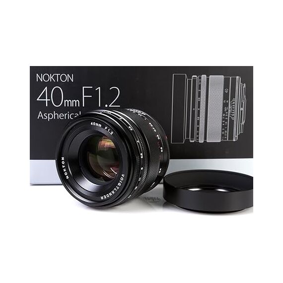Voigtlander Nokton 40mm f/1.2 Aspherical Lens (Canon RF)