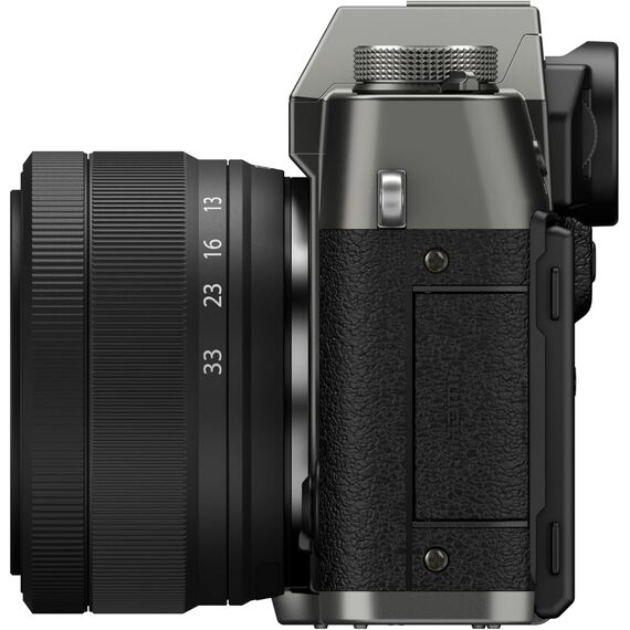 Fujifilm X-T30 III Kit con lente 13-33mm f/3.5-6.3 Negro Carbon