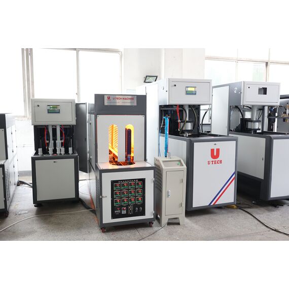 Máquina U-TECH Sopladora Semiautomática de Botellas PET