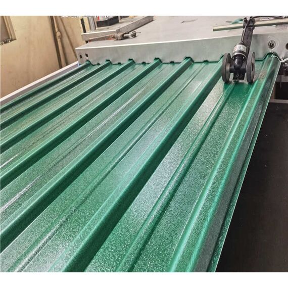 Máquina Extrusora de Tejas Plásticas (Extrusión con PVC Reciclado)