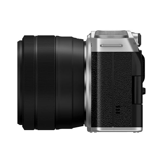 Fujifilm X-M5 Mirrorless + XC 15-45mm f/3.5-5.6